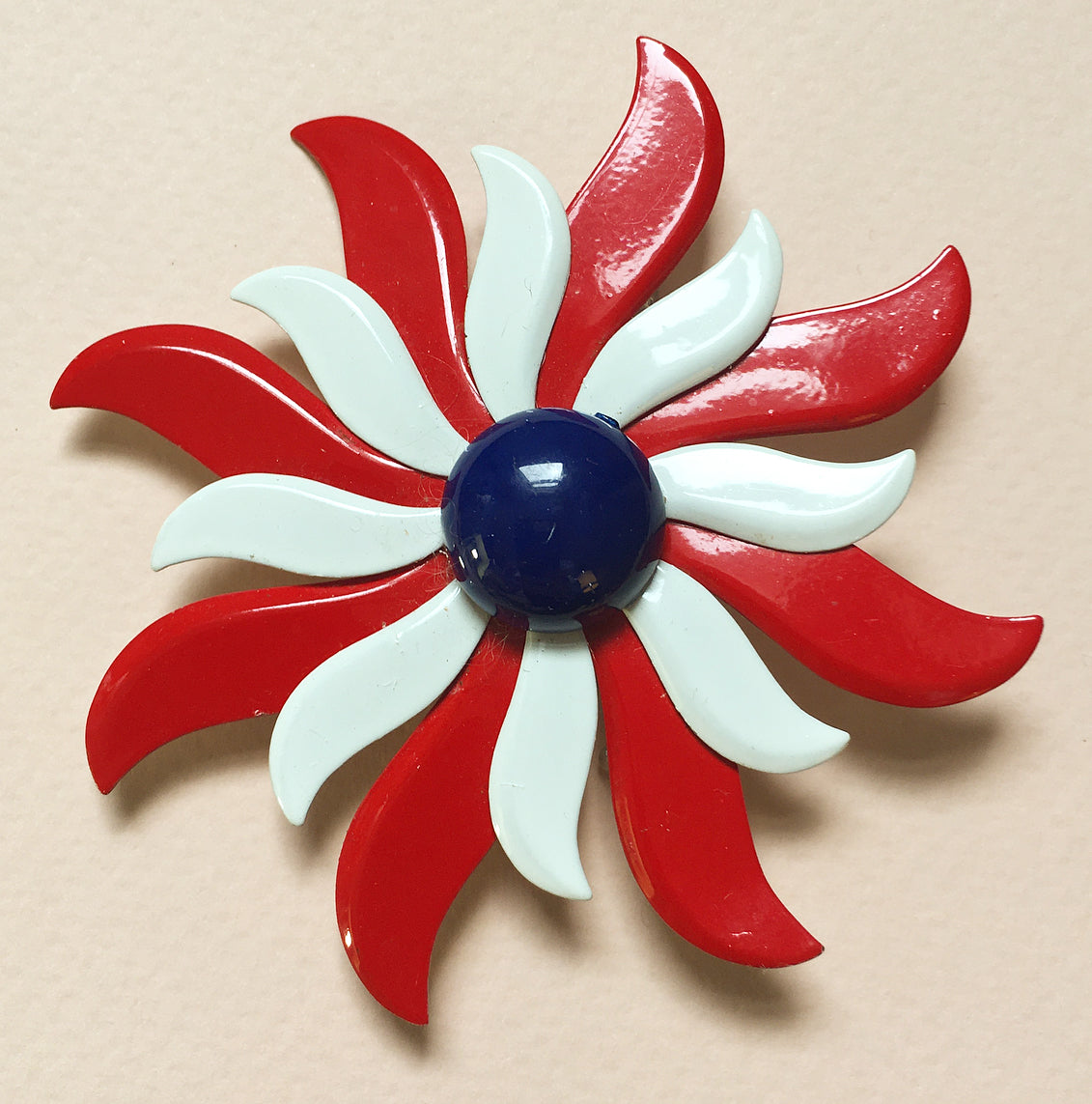 Red, White and Navy Daisy, Enamel Brooch- Vintage